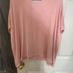 Zenana Outfitters Light Pink Ribbed Short Sleeve Top